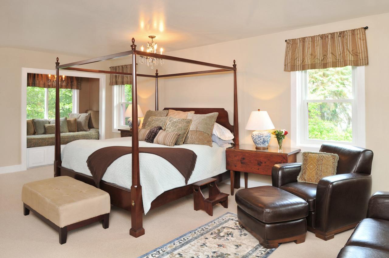 1795 Acorn Inn Bed And Breakfast คานานไดกัว ภายนอก รูปภาพ
