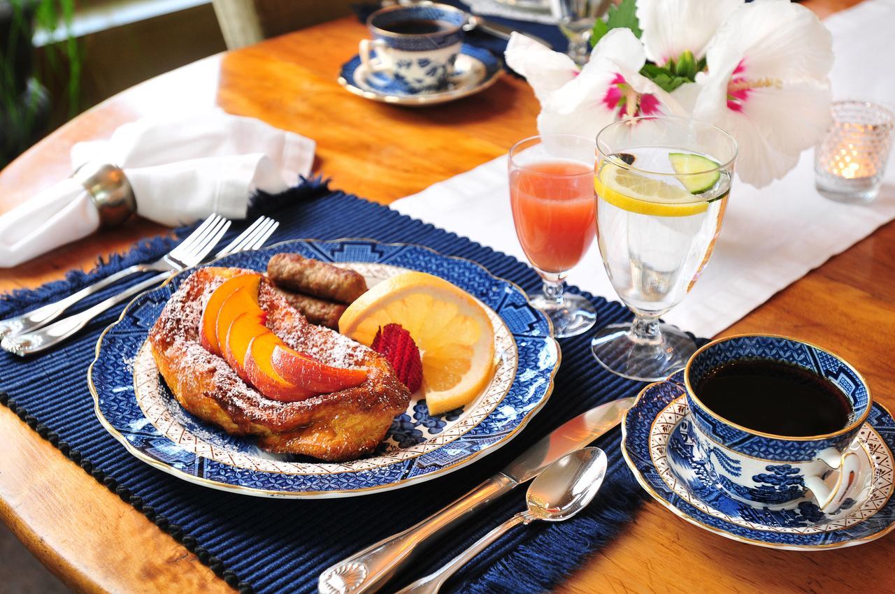 1795 Acorn Inn Bed And Breakfast คานานไดกัว ภายนอก รูปภาพ